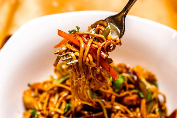 Barefoot Kitchen Black Pepper Teriyaki No Soy Glaze Chicken & Noodle Stir Fry